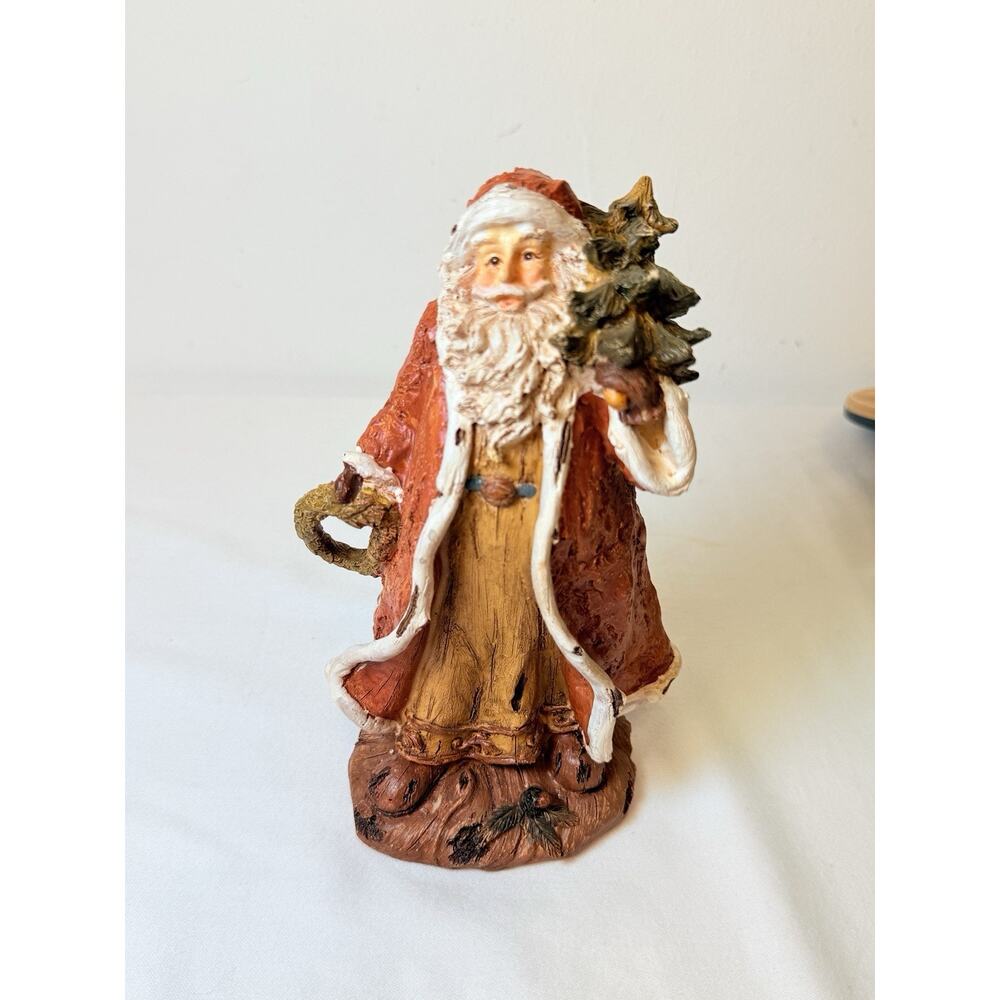 Tii Collections Resin Santa Figurine